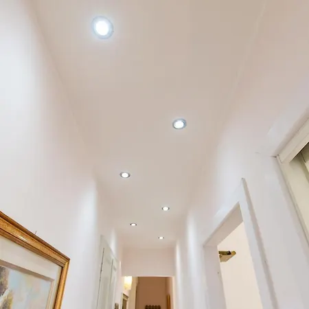 Volta By Quokka 360 - Minimal Flat In *