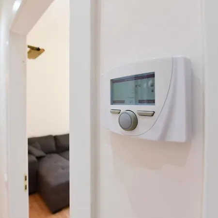 아파트 Volta By Quokka 360 - Minimal Flat In