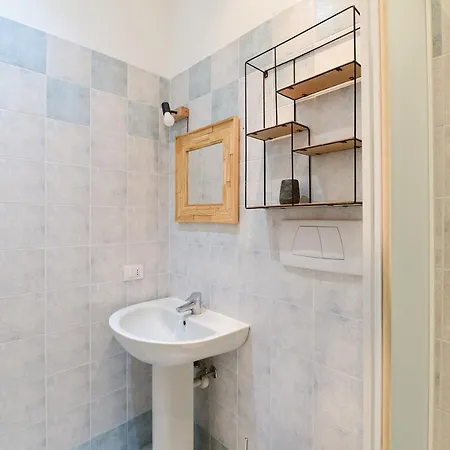 아파트 Volta By Quokka 360 - Minimal Flat In 케르노비오